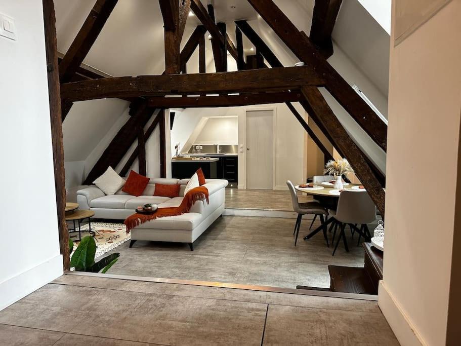 Charme, Poutres Et Elegance Apartment Chartres Luaran gambar