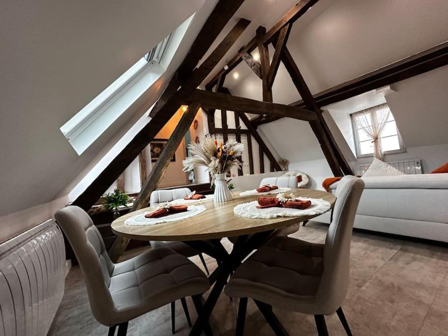 Charme, Poutres Et Elegance Apartment Chartres Luaran gambar